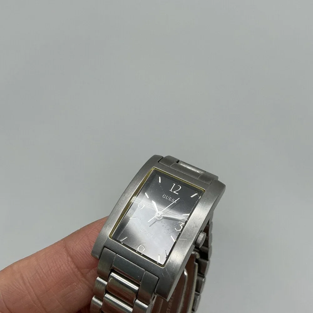 GUESS see photos